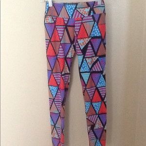 Lularoe triangle print leggings